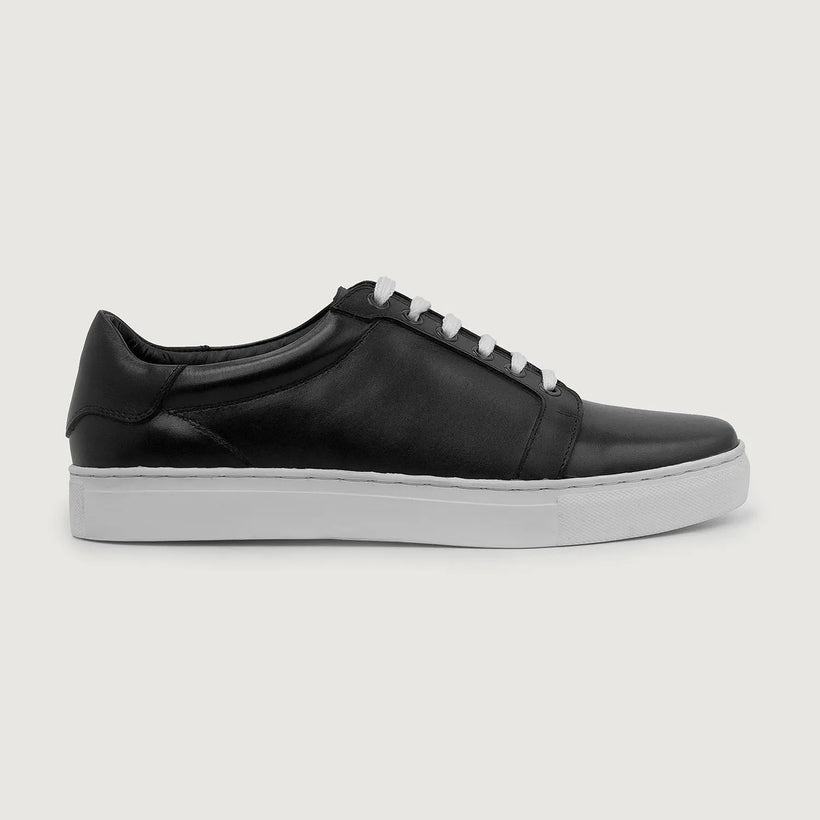 Carter Runn Черная Leather Sneakers мужская