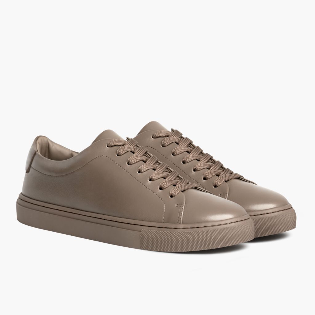 Encore Taupe Кожаные кеды для Мужчин in Classic Full-Grain Leather - Вид сбоку | Купить в официальном онлайн-магазине