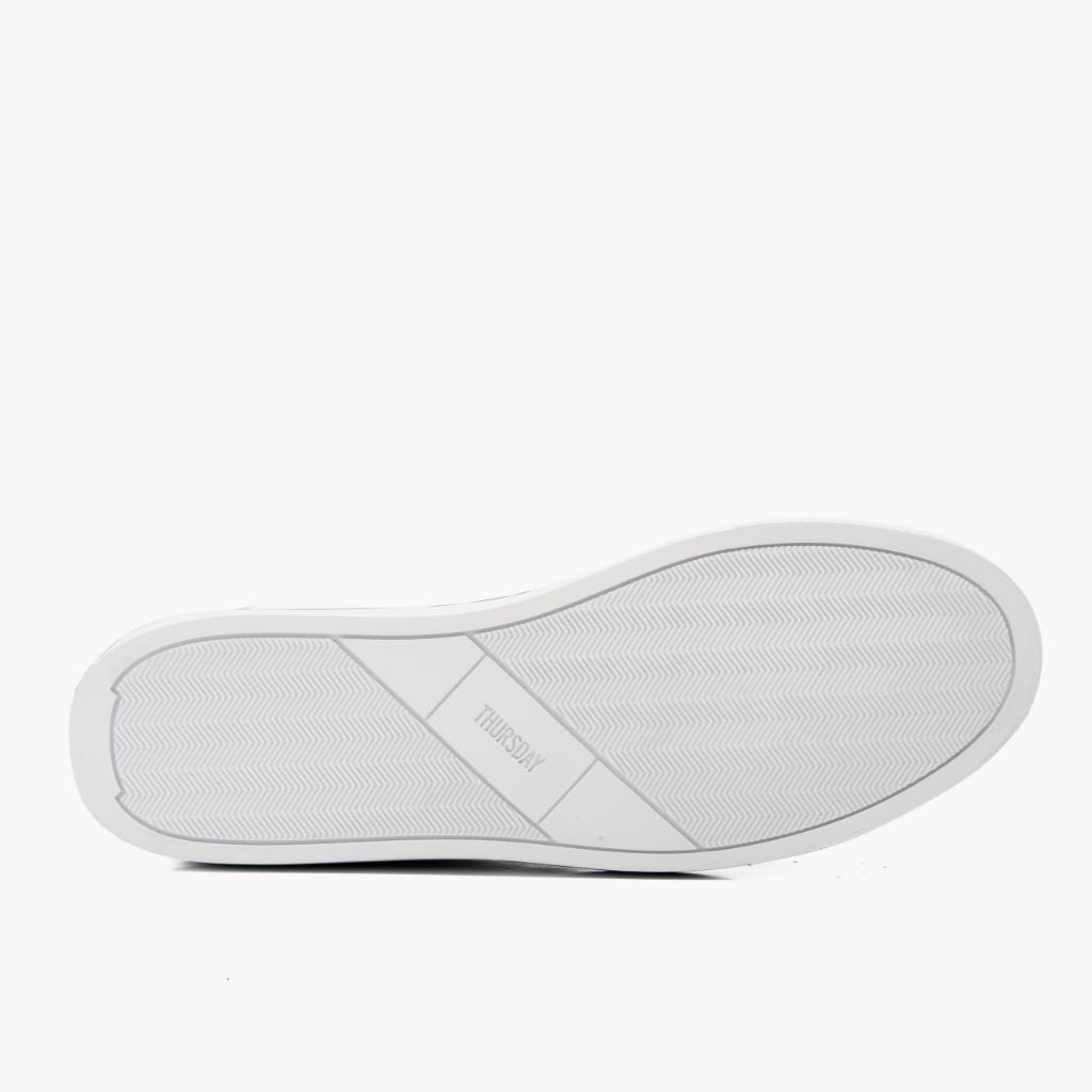 High-Traction Rubber Outsole & Lug Tread Pattern on Premier Low Top Черный Кожаные кеды для Мужчин For Men