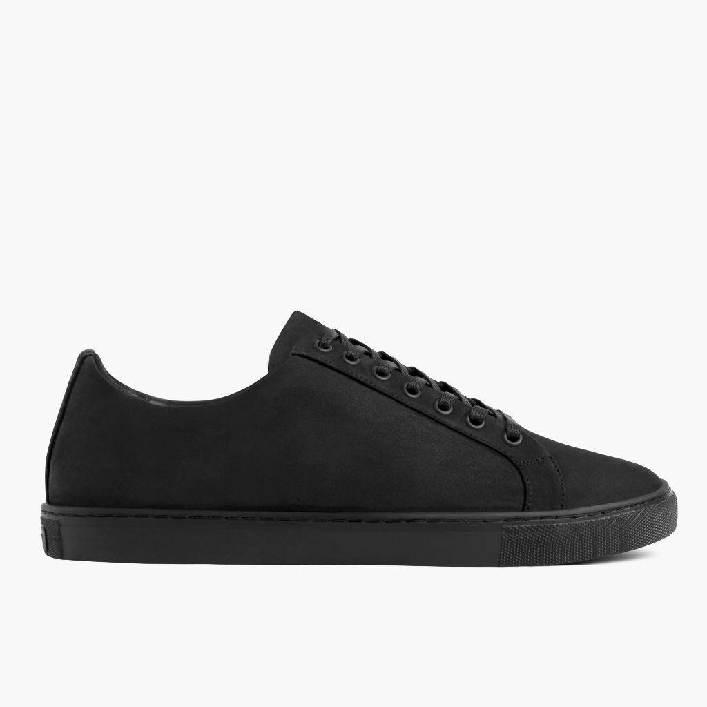 Black Full-Grain leather Sneakers - Рантовая конструкция Goodyear Welt и носок обуви