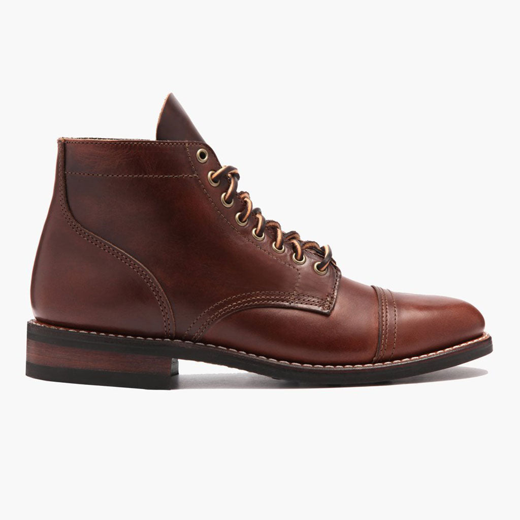 Classic Full-Grain leather Boots - Рантовая конструкция Goodyear Welt и носок обуви