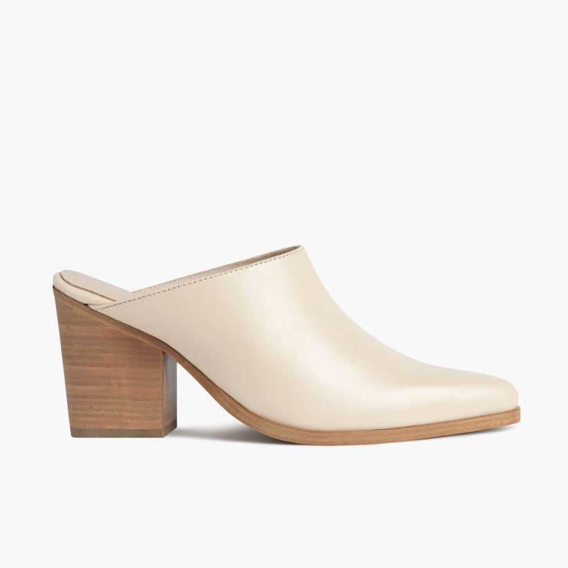 Summer Ivory Leather Boots женская
