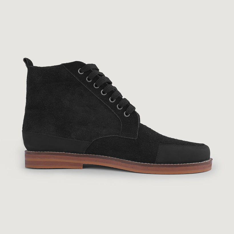 Carnell Moc Toe Черная Suede Boots мужская