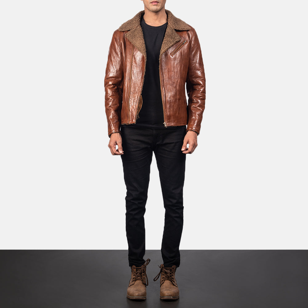 
Крупный план деталей of Notch & Zipper Hardware on Alberto Shearling Коричневый Кожаная куртка для Мужчин