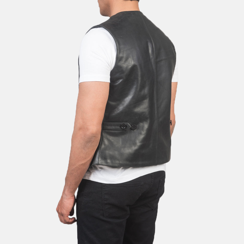 
Authentic Cowhide Leather с зернистой текстурой кожи pull-up и усиленной строчкой