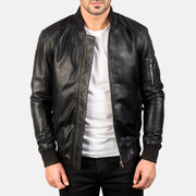 
Bomia Ma-1 Black Leather Bomber Jacket in Black Sheepskin Leather - Вид спереди и приталенный силуэт | Купить в официальном онлайн-магазине