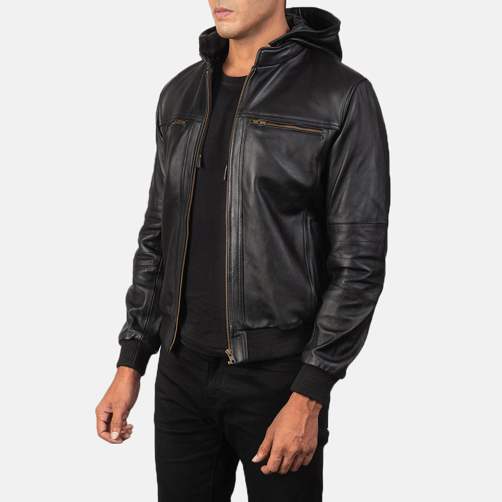 
Black Cowhide Leather Bomber Jacket - Вид сзади, подчеркивающий посадку по плечам и ровный край