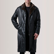 
Cai Черный Leather Shearling Кожаное пальто для Мужчин For Men in Black Sheepskin Leather - Вид спереди и приталенный силуэт | Купить в официальном онлайн-магазине