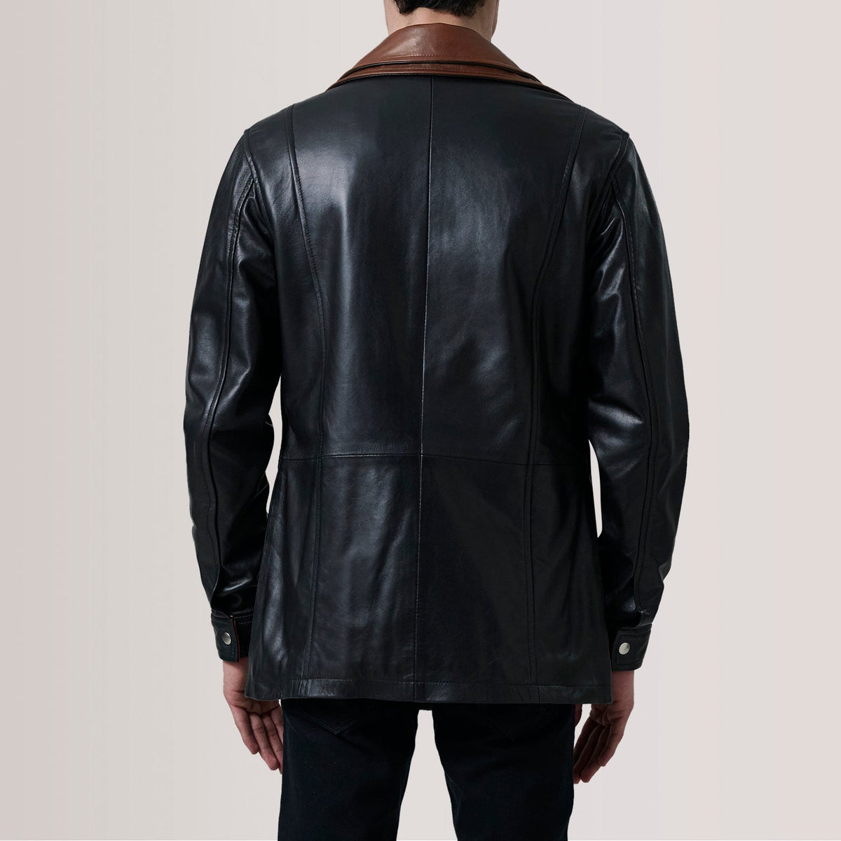 
Крупный план деталей of Shirt & Zipper with placket Hardware on Connor Black Leather Coat For Men