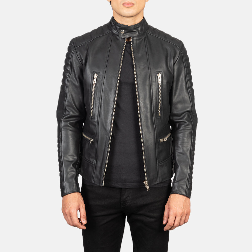 
Damian Grey Suede Biker Jacket in Grey Sheepskin Suede - Вид спереди и приталенный силуэт | Купить в официальном онлайн-магазине