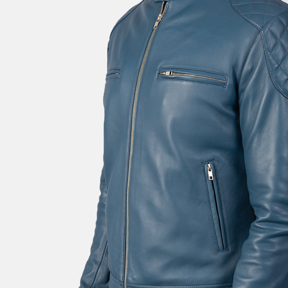 
Вид подкладки Showing Quilted Polyester Lining & Два функциональных внутренних кармана