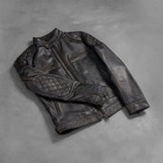 
Мастерство обработки подола и швов на Gatsby Quilted Distressed Brown Leather Jacket