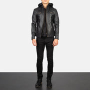 Hector Черная Hooded Кожаная косуха мужская - Вид сбоку с анатомическим кроем рукава
