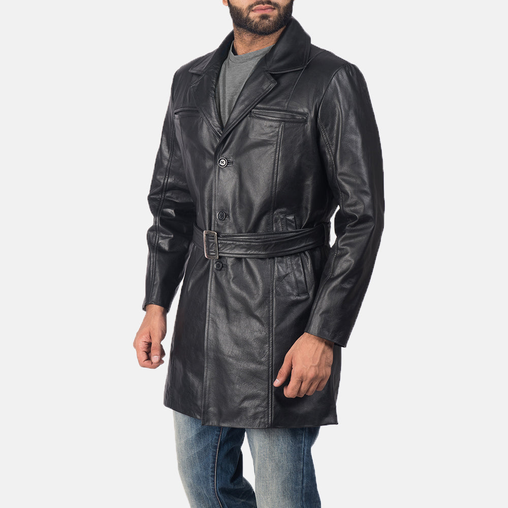 
Black Cowhide leather Coat - Вид сзади, подчеркивающий посадку по плечам и ровный край