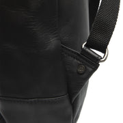 
Вид подкладки Showing Dedicated Padded Laptop Sleeve & Multi-Compartment Organization