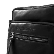 
Solid Antique Brass Hardware & Heavy-Duty Dual Zipper Detail on Birmingham Кожаная сумка-кроссбоди