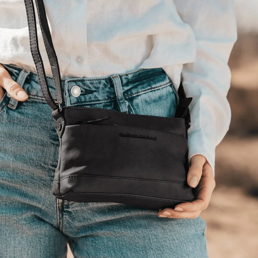 Salerno Full-Grain Leather Crossbody Bag женская