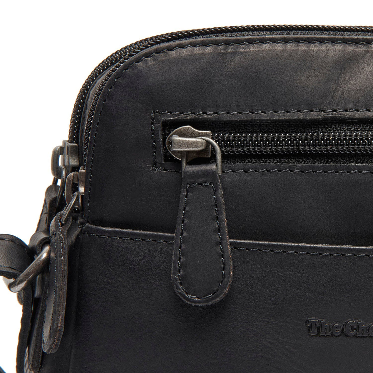 
Classic 100% Full-Grain leather Bag - Вид сзади с усиленными кожаными ремнями и прострочкой