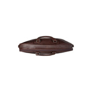 
Крупный план деталей of Classic Collar & Heavy-Duty Zipper Hardware on Leather Garment Bag Josh