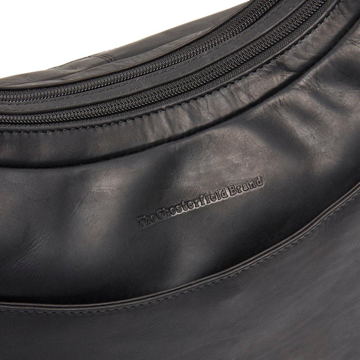 
Classic 100% Full-Grain leather Bag - Вид сзади с усиленными кожаными ремнями и прострочкой