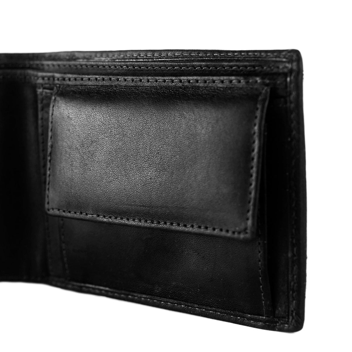 
Вид подкладки Showing Dedicated Padded Laptop Sleeve & Multi-Compartment Organization