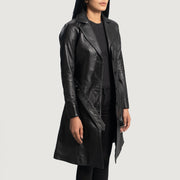 
Black Sheepskin Leather Trench Coat - Вид сзади, подчеркивающий посадку по плечам и ровный край