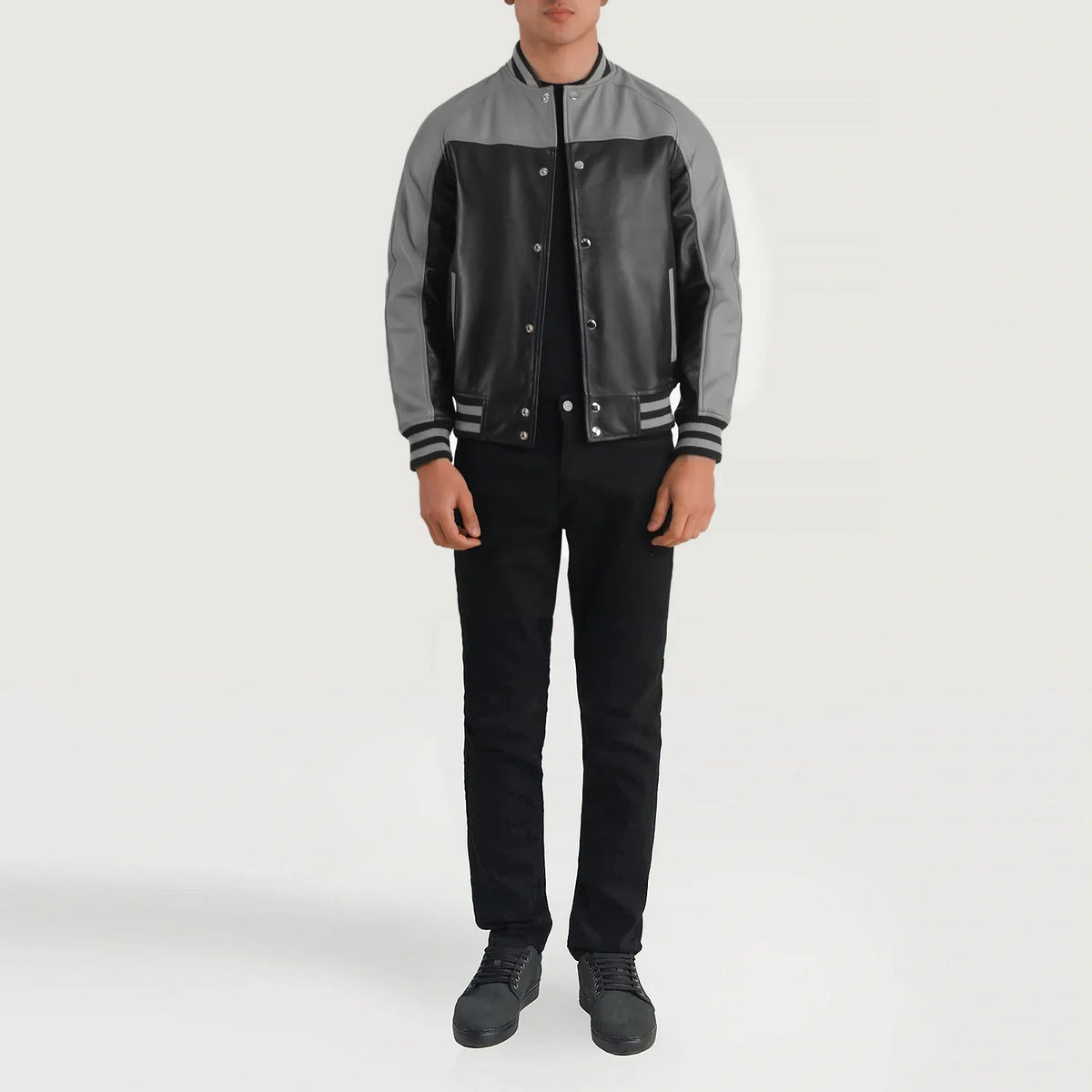 
Terrance Black & Red Leather Varsity Jacket - Вид сбоку, демонстрирующий эргономичный крой рукава